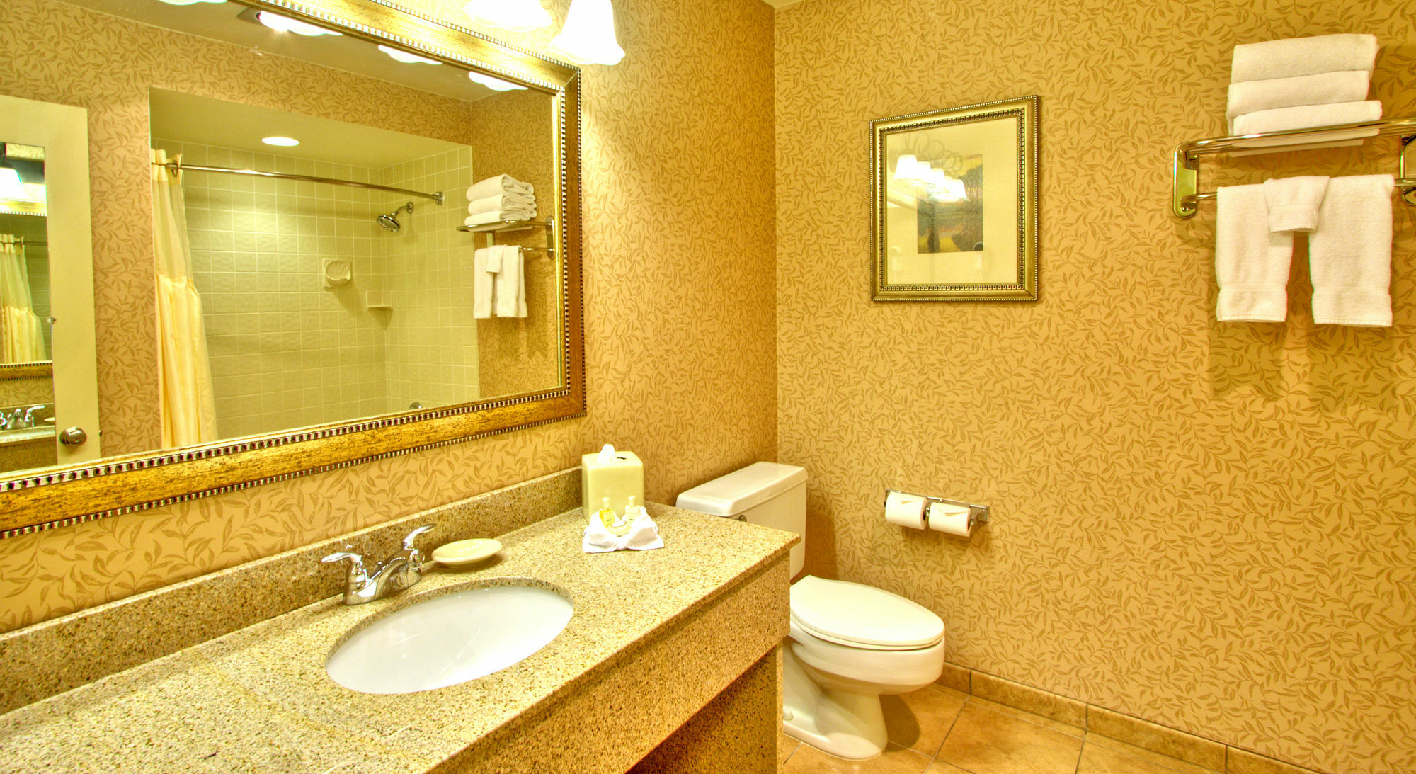 Inn At The Commons Медфорд Екстериор снимка